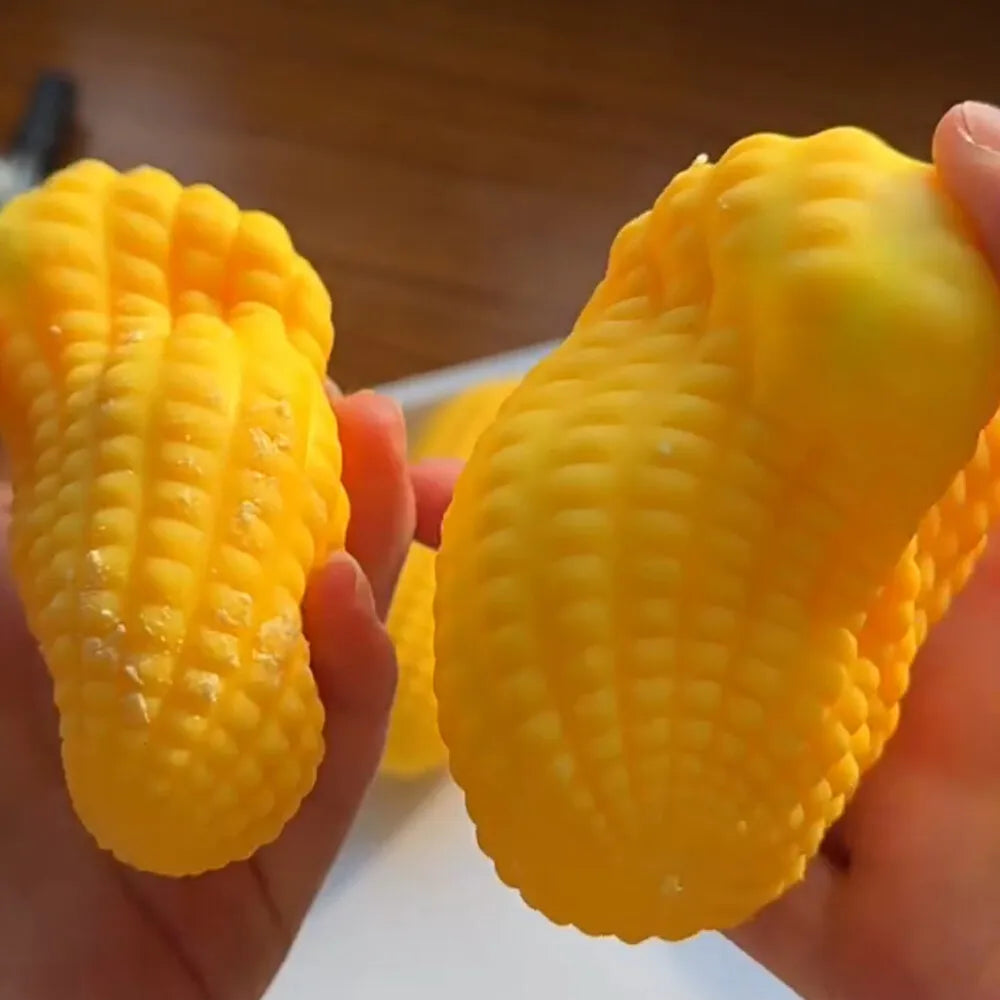 Crunchy moldable corn squishy