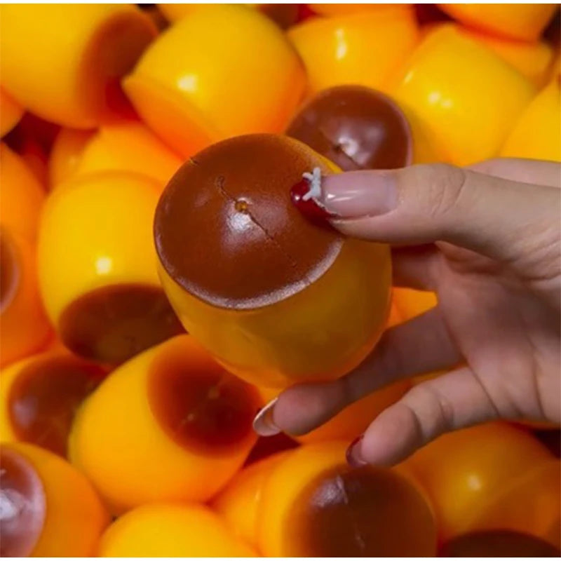 Crunchy pudding squishy